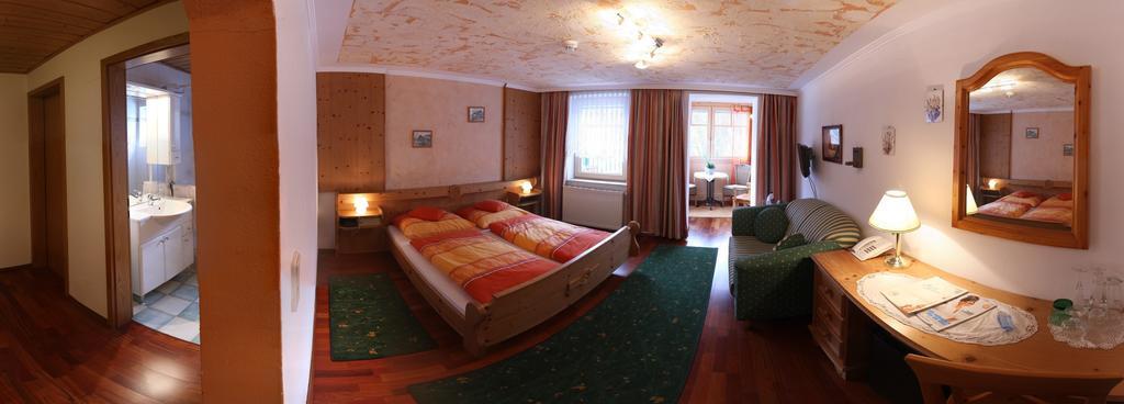 Landhotel Mariensaeule Wernstein am Inn Εξωτερικό φωτογραφία